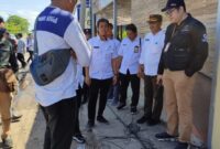 Kabel Fiber Optic yang Semrawut di Handil Bakti Menjadi Temuan Ombudsman Kalsel (foto:istimewa)