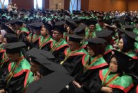 Gelar Wisuda Sarjana (foto:bomindonesia)