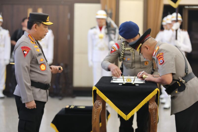 Dilantik oleh Jenderal Polisi Drs Listyo Sigit Prabowo MSi di Ruang Rapat Utama (foto:bomindonesia)