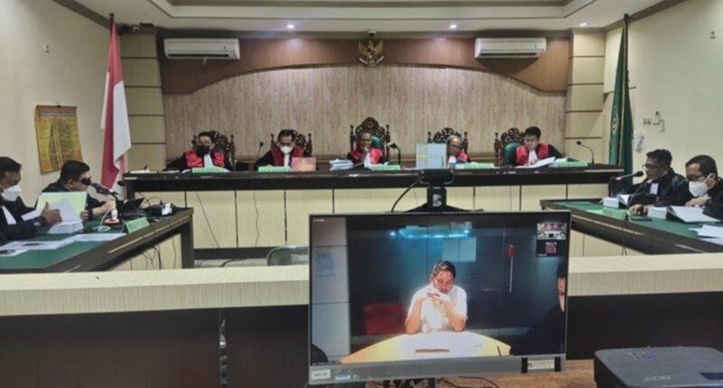 Mengadili : Mengabulkan permohonan peninjauan kembali (Foto Istimewa)