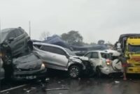  Kecelakaan beruntun di ruas Tol Cipularang KM 92, Senin (11/11/2024). (Foto: tangkapan layar IG @infobandungbarat)