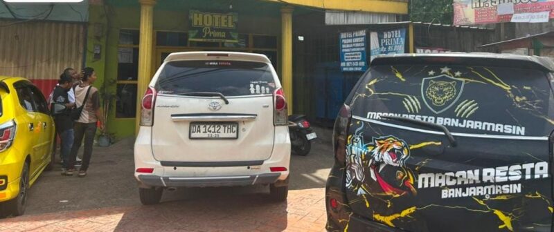 Hotel Prima di Jalan Kolonel Sugiono Banjarmasin yang diduga tempat lokasi penganiayaan hingga berujung tewas, dilidik pihak kepolisian, Jum'at (20/12/2024). ( foto: istimewa/bomindonesia) 