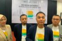 Regional CEO BSI Region IX Kalimantan, Ricky Rikardo Mulyadi saat menjelaskan aplikasi baru BYOND yang baru sebulan diluncurkan menjaring 62 ribu  pengguna, Selasa (24/12/2024). (foto: istimewa )