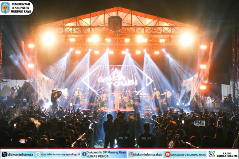 Pemerintah Kabupaten (Pemkab) Murung Raya (Mura) menggelar Hiburan Rakyat/ perayaan Malam Pisah Sambut Tahun 2024-2025 (foto:bomindonesia)