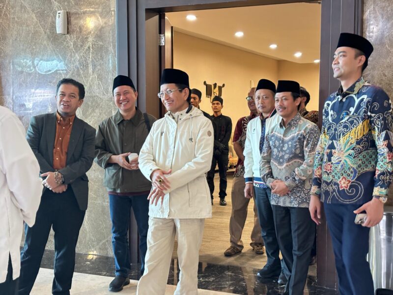 Menag RI Saat Tiba di Bandara Soekarno-Hatta Jakarta (foto:istimewa/humaskemenag/bomindonesia)