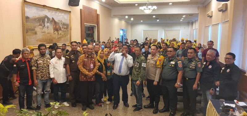 Para peserta Forum Diskusi Publik sebelum rehat Isoma (Foto Istimewa/Bomindonesia)