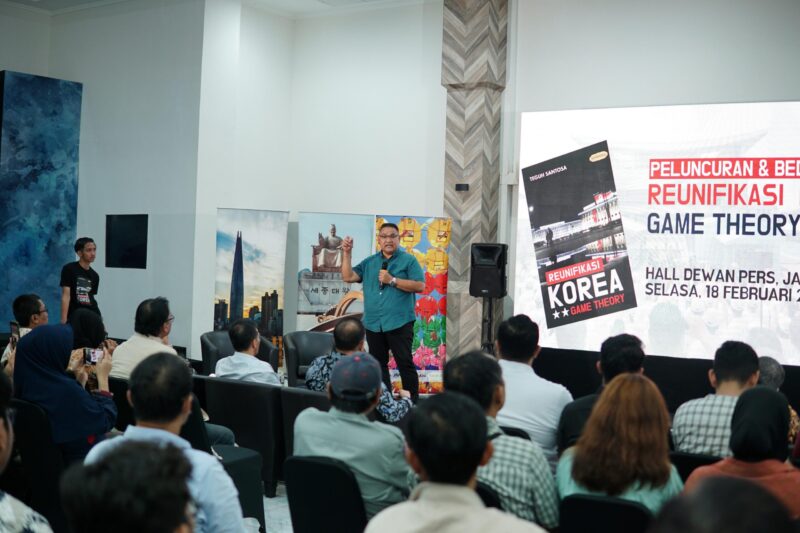 Ketua Umum JMSI, Dr. Teguh Santosa, kembali menunjukkan produktivitasnya dengan meluncurkan buku terbaru berjudul 