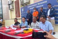Wakil Direktur Ditreskrimsus Polda Kalsel, AKBP Riza Muttaqin, saat memimpin press release (Foto Istimewa)
