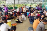 Gelar Makan Bersama Jamaah Masjid Al Jihad Banjarmasin