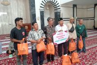 Kantor Layanan LazisMu Al Furqan Banjarmasin Salurkan Sembako