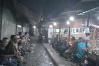 Suasana nonton bareng Persib Vs Barito Putera di warung Jackie (Mercy)
