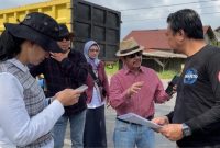Kuasa hukum pelapor, Dr. H. Fauzan Ramon, SH., MH., advokat senior yang juga Ketua Yayasan Lembaga Konsumen Indonesia ( YLKI) Kalsel menyampaikan apresiasinya atas langkah yang diambil kepolisian. (Foto – Istimewa)