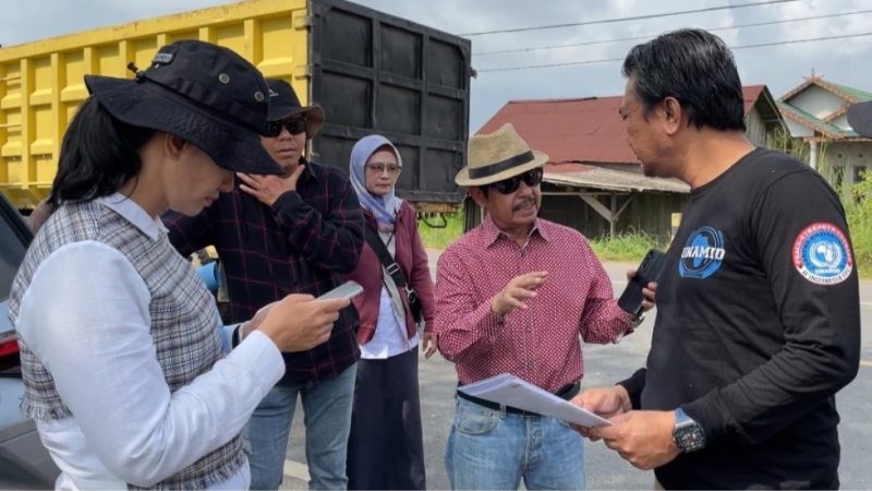 Kuasa hukum pelapor, Dr. H. Fauzan Ramon, SH., MH., advokat senior yang juga Ketua Yayasan Lembaga Konsumen Indonesia ( YLKI) Kalsel menyampaikan apresiasinya atas langkah yang diambil kepolisian. (Foto – Istimewa)
