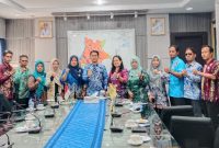 Pengurus Asobsi Kota Banjarmasin bersama Wali Kota Banjaramasin, HM Yamin.