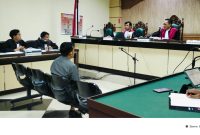 Direktur PT Asabaru Dayacipta Lestari (PT ADL), M. Reza Arpiansyah saat mengikuti sidang di Pengadilan Negeri Banjarmasin  (Foto Istimewa)

 