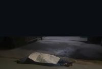 Diduga korban perkelahian tewas di Alalak Tengah Banjarmasin, Selasa (10/6/2025) dini hari. (foto: istimewa)
