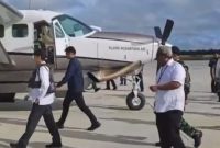 Teror Organisasi Papua Merdeka (OPM) terhadap pilot pembawa Menteri Pertahanan Sjafrie Sjamsoeddin dan Menteri Keuangan Sri Mulyani ke Nduga, Papua Pegunungan. (Foto:  Istimewa)