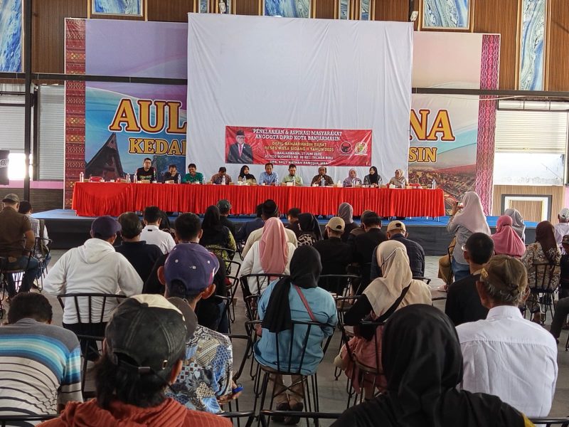 Gelaran Reses Saut Nathan Samosir Anggota Dewan Perwakilan Rakyat Daerah (DPRD) Kota Banjarmasin di Aula Kedai Cafe 99 Trisakti Banjarmasin
