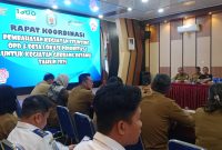 Rakor pembahasan stunting OPD dan desa lokasi prioritas I untuk kegiatan Gerbang Desamu tahun 2025 di Aula Bapperida Mura. (foto: Maya)