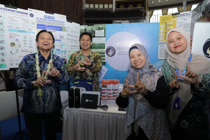 Tampak Wakil Gubernur Kalsel Hasnuriyadi Sulaiman