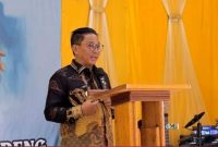 Bupati Heriyus saat membuka seminar dan KKR GPdI Kristus Oreng
(foto: Diskominfo)