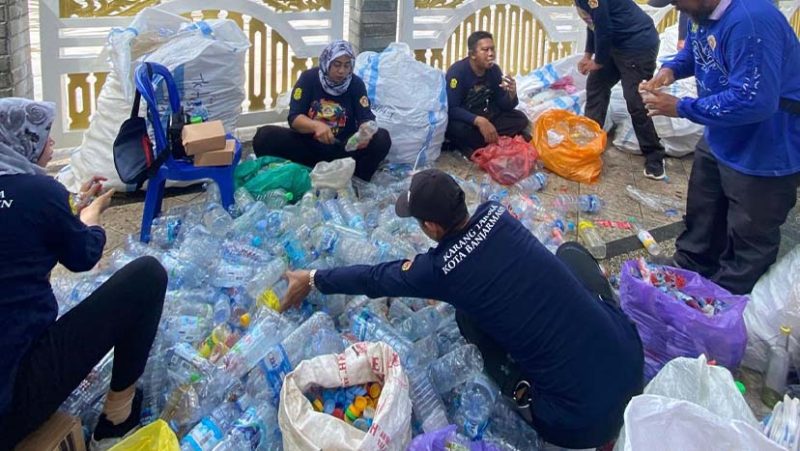 Sampah Tukar Sembako Kembali Digelar Karang Taruna dan DLH Banjarmasin