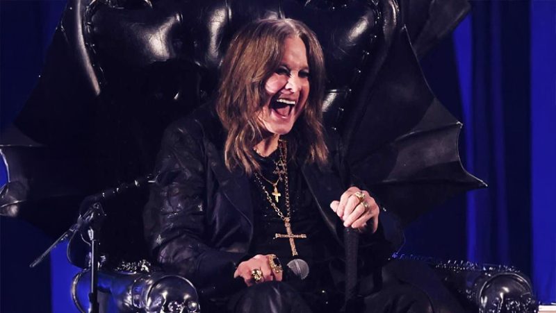 Konser “Back to the Beginning” – Ozzy Osbourne tampil dari singgasana pada 5 Juli 2025 (Foto Instagram)

