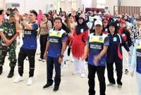 Ketua DPRD saat mengikuti senam bersama dalam rangka memperingati HUT ke-52 KNPI (foto: istimewa)