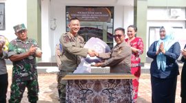 Bupati Heriyus saat meresmikan gedung baru Satpol PP dan Damkar (Foto Maya )