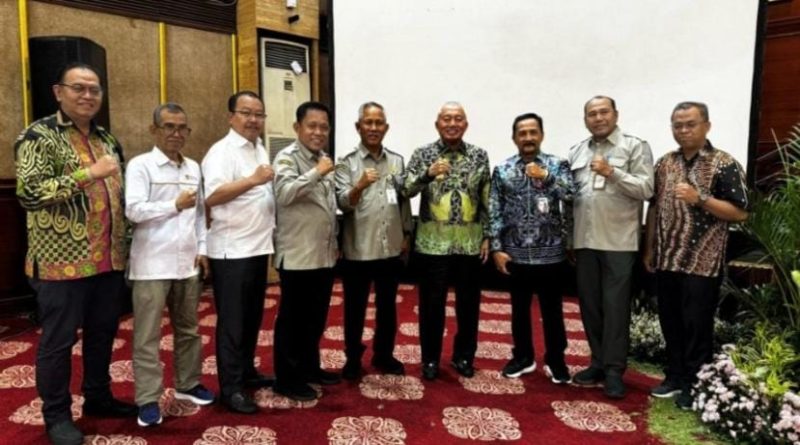 Gubernur Kalimantan Selatan H. Muhidin (Foto Istimewa/biro adpim)