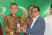 PT Bank Syariah Indonesia (BSI) menerima penghargaan Mitra Strategis