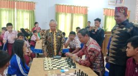 Pembukaan turnamen catur tingkat pelajar se-Kabupaten Murung Raya tahun 2025 (foto: Maya)