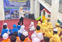 Dinas Perpustakaan dan Kearsipan Kabupaten Kotabaru kembali menggelar kegiatan mendongeng