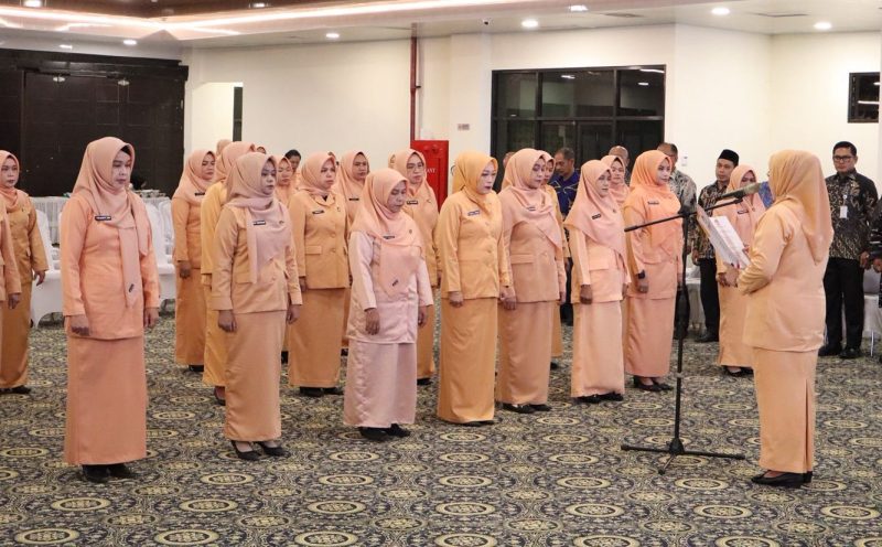 Pengukuhan Pengurus Dharma Wanita Persatuan (DWP) Kabupaten Kotabaru