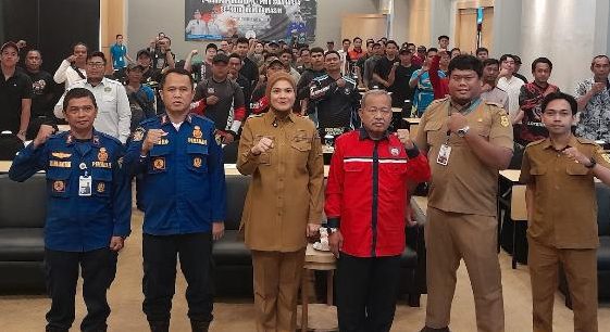 Dinas Pemadam Kebakaran dan Penyelamatan (Damkarmat) menggelar sosialisasi pembaruan (updating) di Pop Hotel