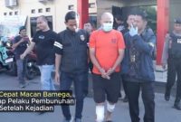 Tangkapan layar Instagram @polreskotabaru, pelaku saat dibawa ke Mapolres Kotabaru