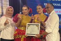 Festival Budaya Pesisir Kotabaru 2025 resmi ditutup oleh Wakil Bupati Kotabaru