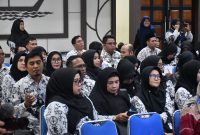 Transformasi PGRI: Meningkatkan Kompetensi Anggota Baik dalam Aspek Profesional Maupun Organisasi,” berlangsung di Aula Kayuh Baimbai