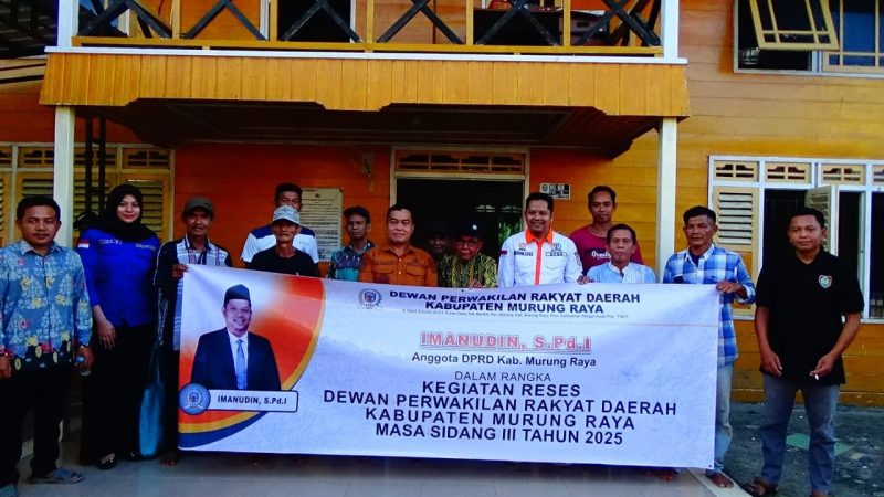 Imanuddin saat reses di desa Muara Sompoi (foto: istimewa)