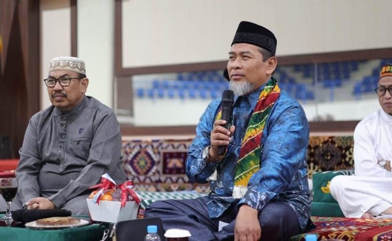 tabligh akbar bersama Dr. Zulkifli Muhammad Ali di Auditorium Kampus UNISKA MAB Handil Bakti