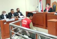 Ketua majelis hakim yang diketuai Asni Mereanti SH saat membacakan vonis untuk Kamrani.