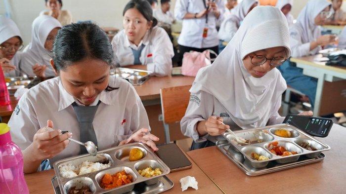 Makan Bergizi Gratis (MBG) untuk Siswa