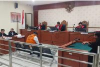 Suasana pembacaan putusan terdakwa tangan kanan terduga gembong narkoba jaringan internasional, Fredy Pratama yakni Muhammad Rivaldo Miliandri Gozal Silondae alias Aldo alias KIF alias Dion alias Fito alias Tommy alias Faldi di Pengadilan Negeri Banjarmasin, Senin (3/11/2025) lalu (Foto: Istimewa)