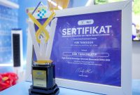 Komunitas Informasi Masyarakat (KIM) Tangguh Kelurahan Mentaos Kota Banjarbaru berhasil meraih prestasi sebagai KIM TERKREATIF dalam ajang KIM Festival 2025 di Kota Tangerang