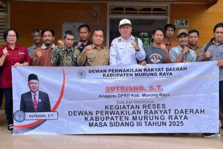 Anggota DPRD Mura Sutrisno melaksanakan kegiatan reses perorangan di Desa Sumpoi, Kecamatan Murung (foto: istimewa)