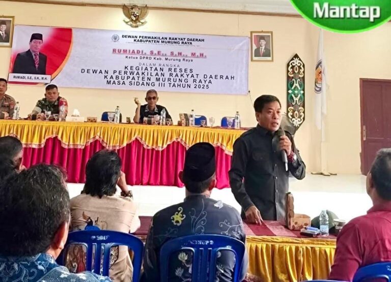 Ketua DPRD Rumiadi saat menggelar reses di Kecamatan Laung Tuhup (foto: Istimewa)