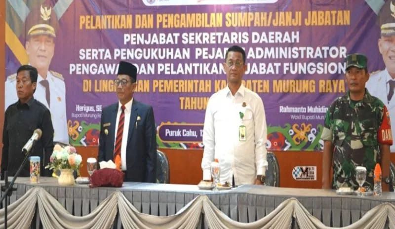 Ketua DPRD Murung Raya Rumiadi Hadiri pelantikan dan pengambilan sumpah janji jabatan penjabat (Pj) Sekretaris Daerah (foto: istimewa)
