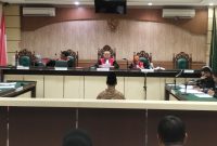 Aulia Rahman saat mengikuti sidang perdana dengan agenda pembacaan dakwaan oleh JPU (Foto Istimewa)
