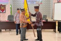 Rahmat K. Tambunan saat melepas peserta kontingen F-TIK Murung Raya (foto: Diskominfo)