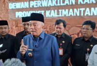 Gubernur Kalsel Haji Muhidin